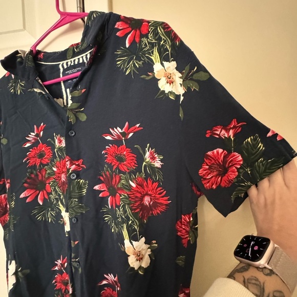 Denim & Flower Navy and Red Floral Shirt - Picture 2 of 4